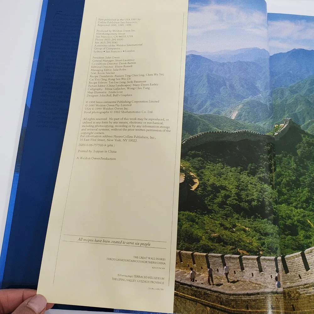China The Beautiful Cookbook Authentic Recipes Hardcover‎